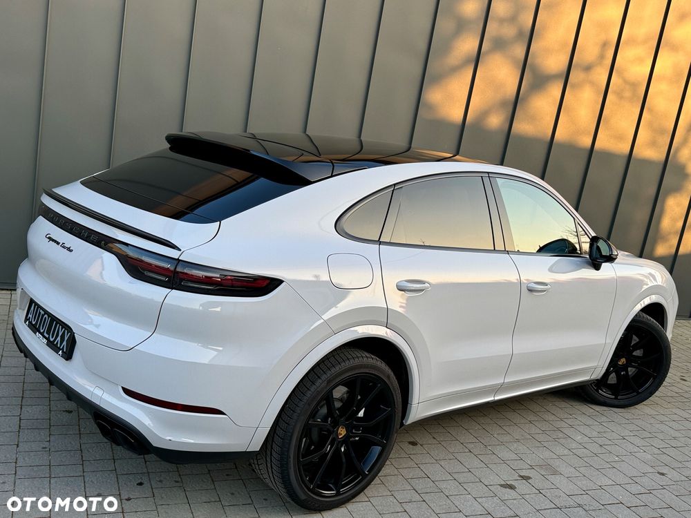 Porsche Cayenne - 11