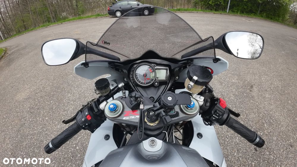 Suzuki GSX-R - 8