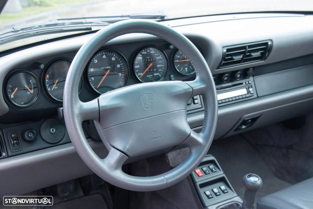 Porsche 911 (993) Coupé 3.6 Carrera 2 - 36