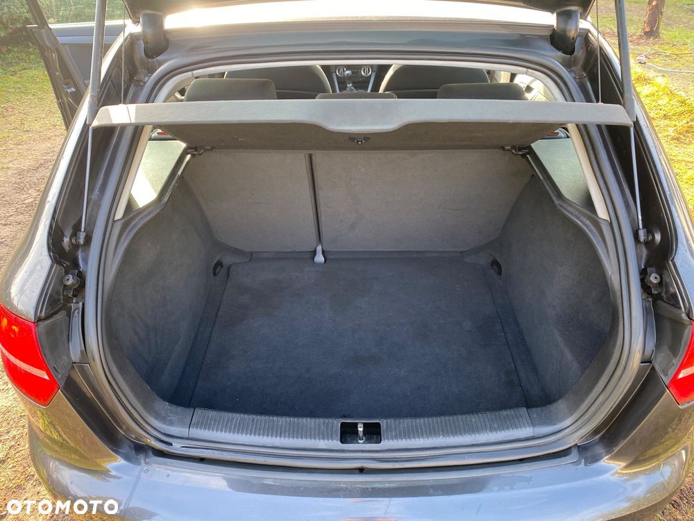 Audi A3 Sportback 1.6 TDI DPF Attraction - 7