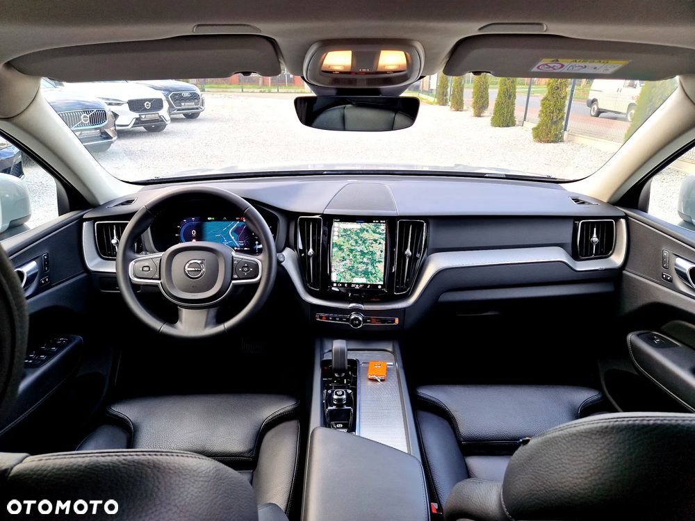 Volvo XC 60 B4 D Plus Bright - 9