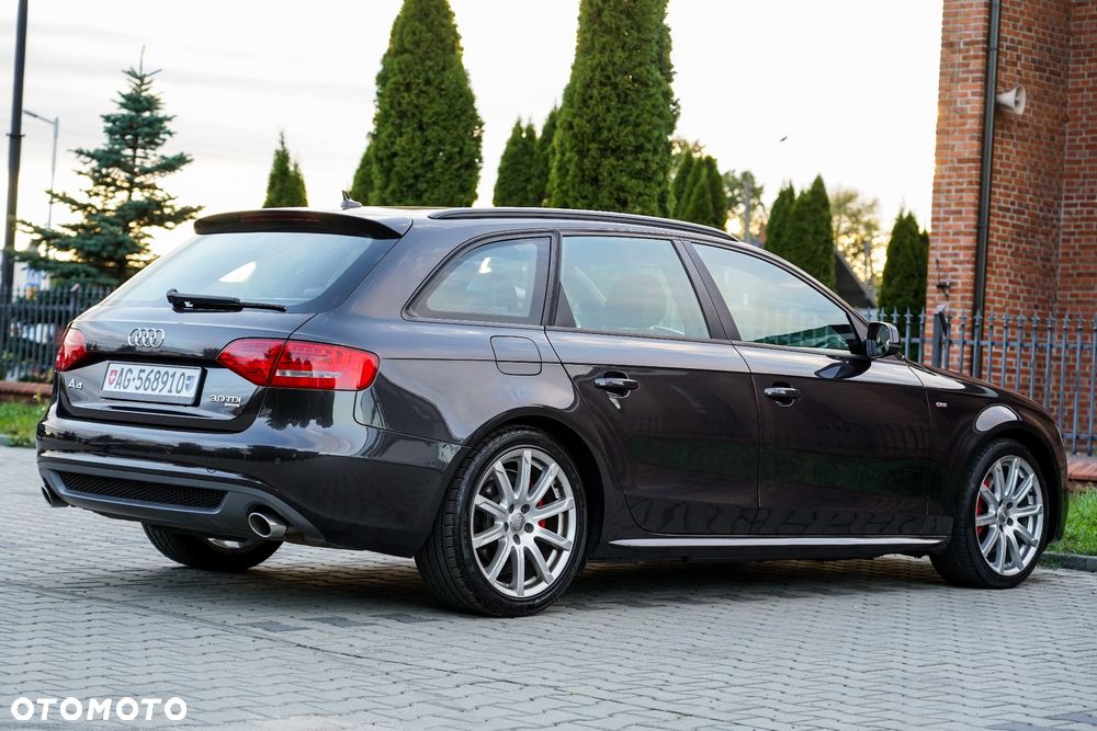 Audi A4 Avant 3.0 TDI DPF quattro tiptronic S line Sportpaket (plus) - 8