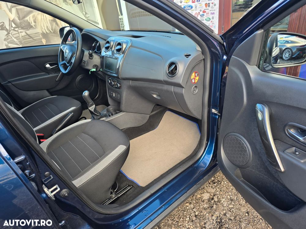 Dacia Sandero Stepway TCe 90 MT6 Essential - 20