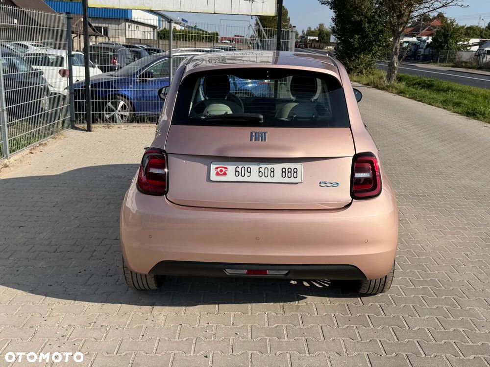 Fiat 500 42 kWh La Prima by Bocelli - 6