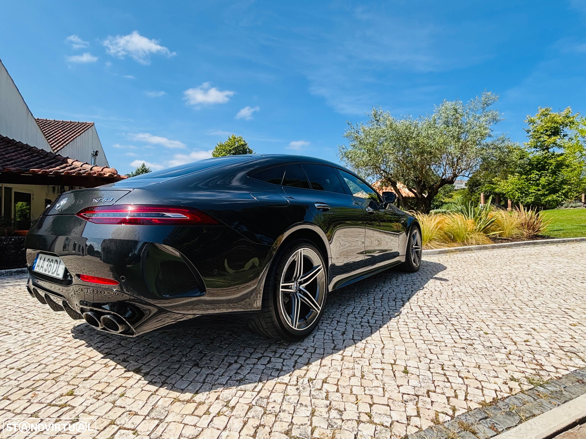 Mercedes-Benz AMG GT 53 4Matic+ - 11