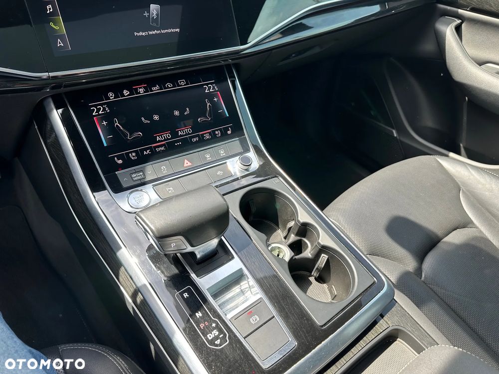 Audi Q8 55 TFSI mHEV Quattro Tiptronic - 16