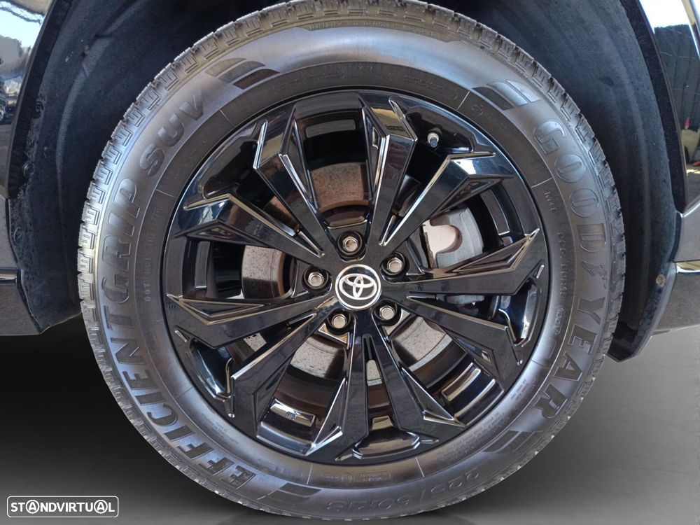 Toyota RAV4 2.5 HDF Square Collection - 23