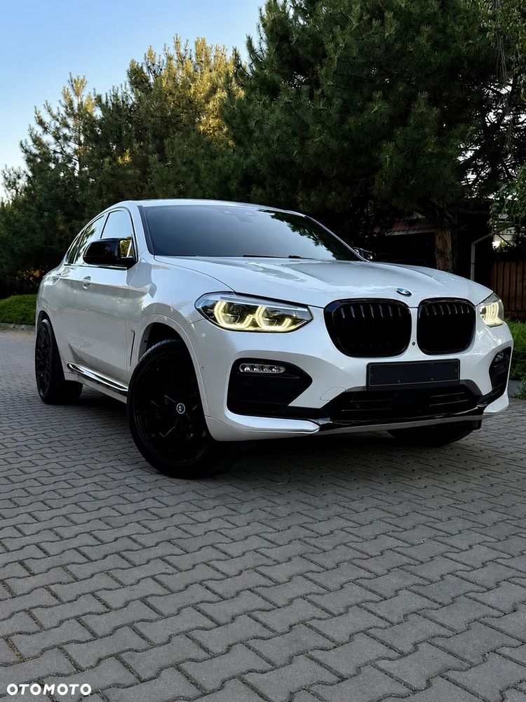 BMW X4 xDrive30i xLine - 1
