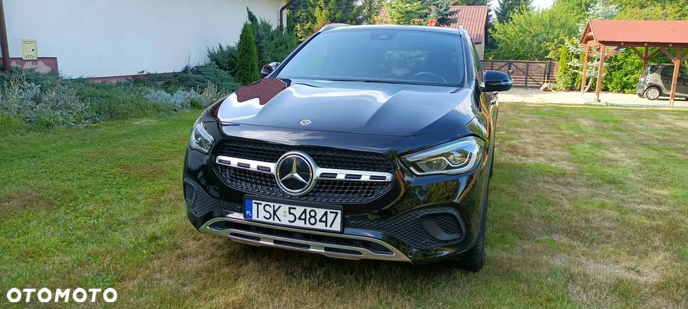 Mercedes-Benz GLA 200 Progressive - 2