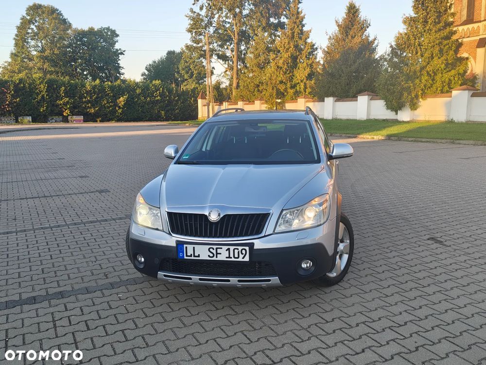 Skoda Octavia 2011 photo 3