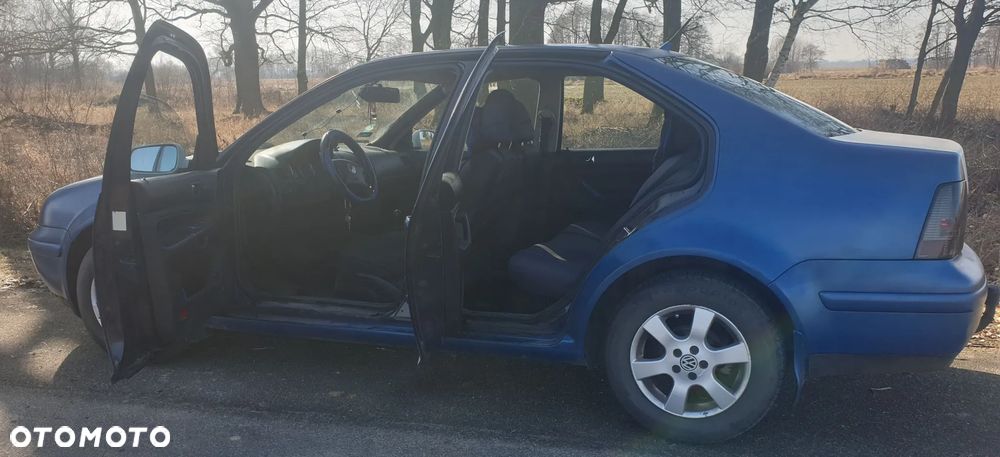 Volkswagen Bora 1.9 TDI - 12