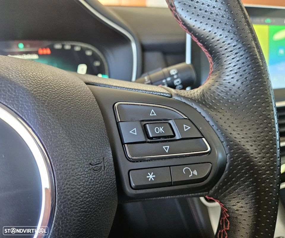 MG EHS 1.5 T-GDI Plug-in Hybrid Luxury - 25