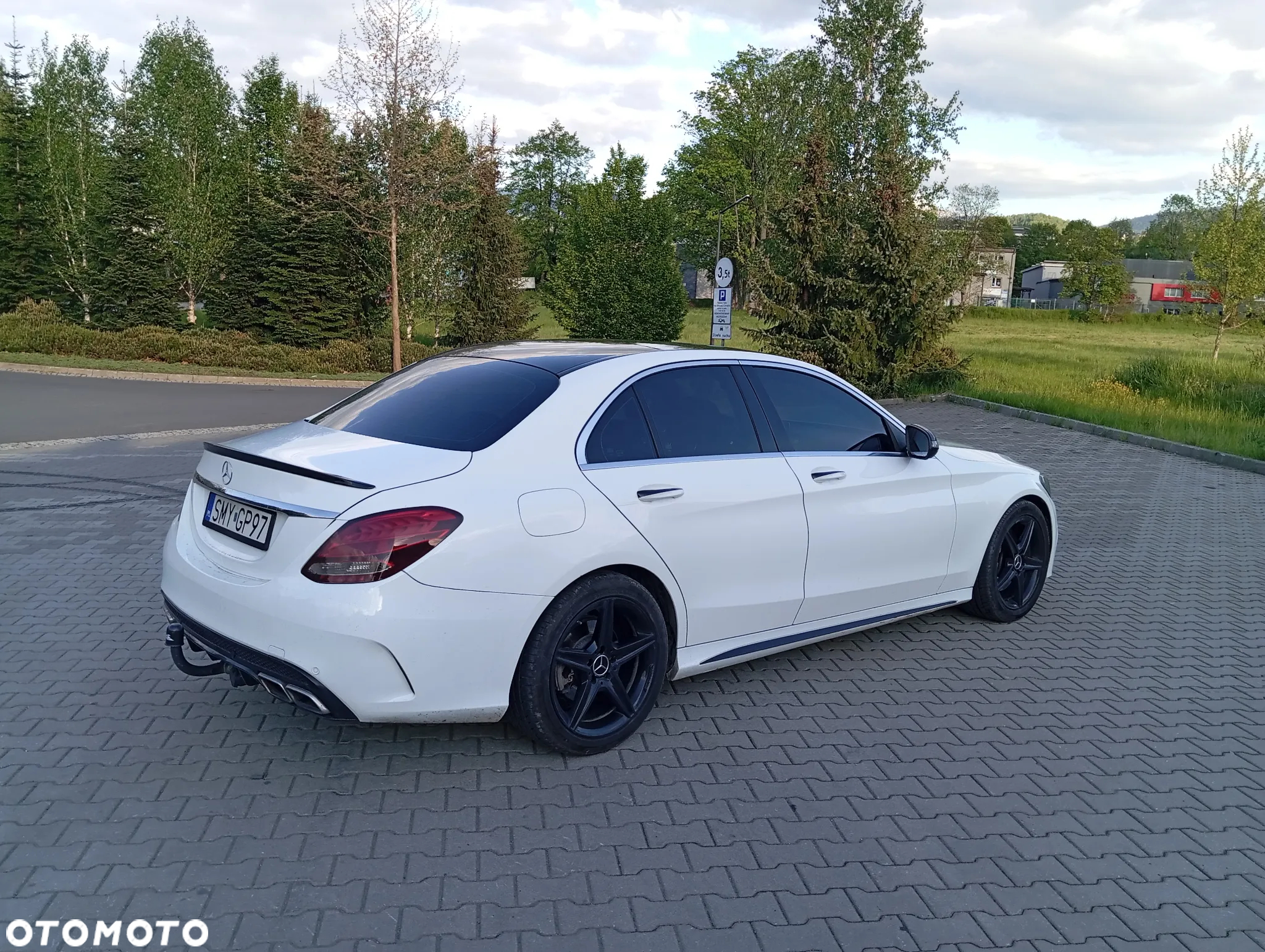 Mercedes-Benz Klasa C 300 7G-TRONIC - 5
