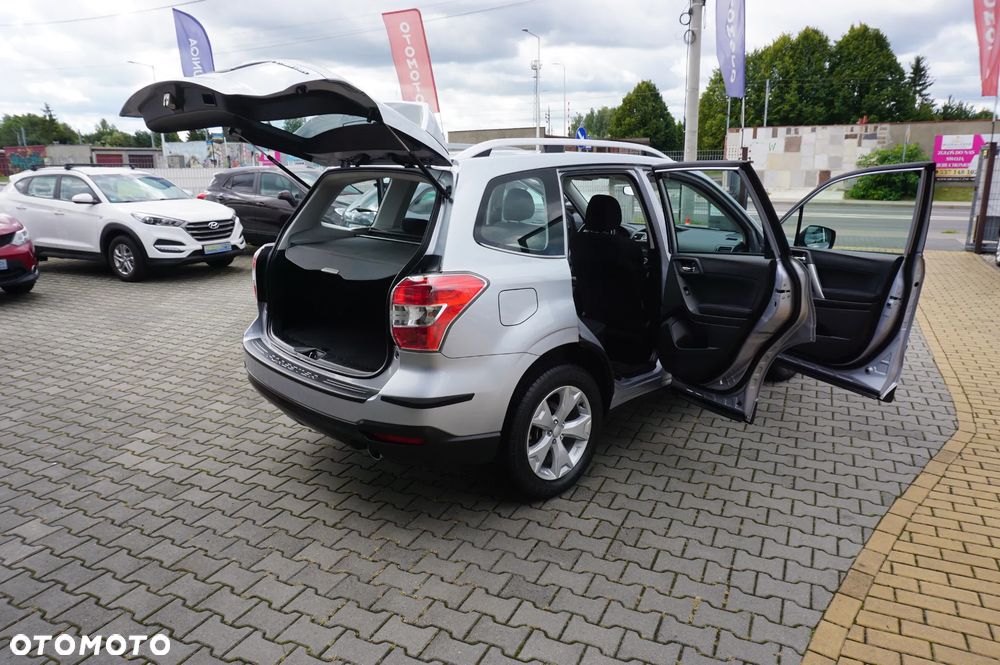 Subaru Forester 2.0X Exclusive - 13
