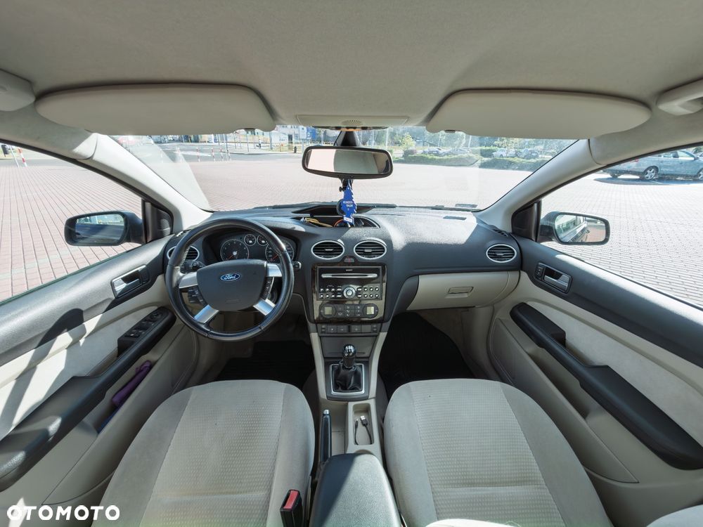 Ford Focus - 8