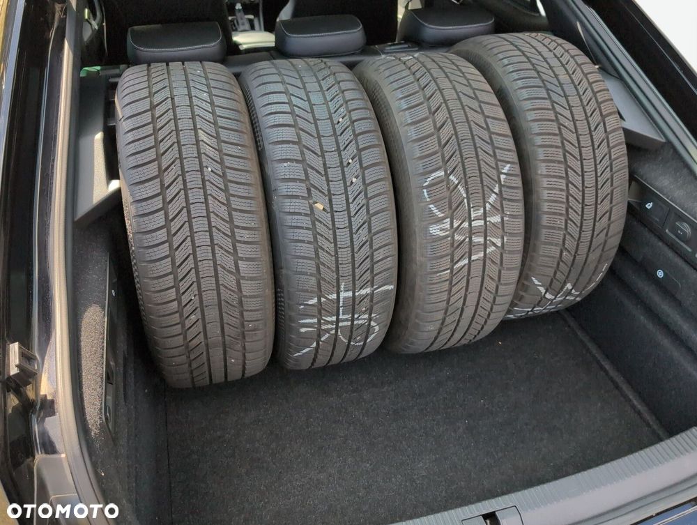 Skoda Superb 2.0 TSI 4x4 Sportline DSG - 9