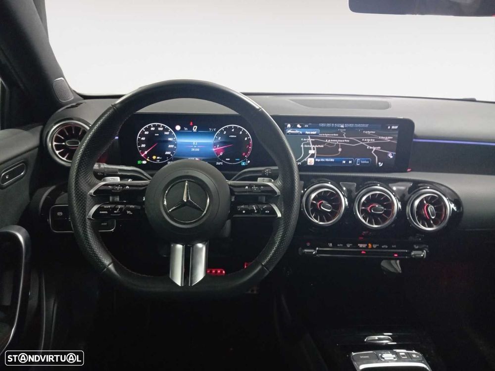 Mercedes-Benz A 200 Limousine - 12