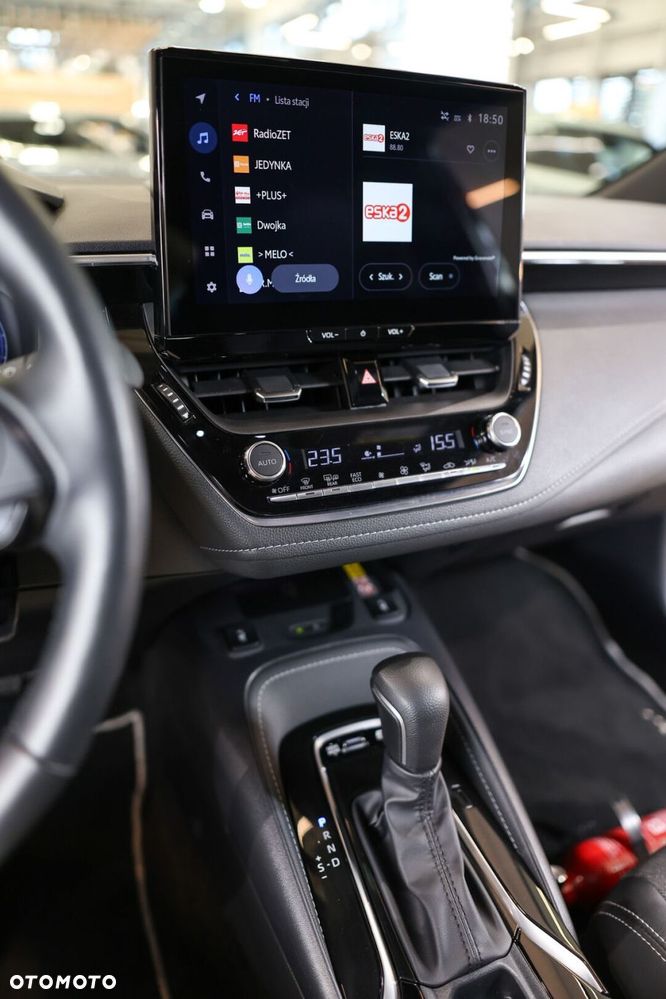 Toyota Corolla 2.0 Hybrid Style - 19