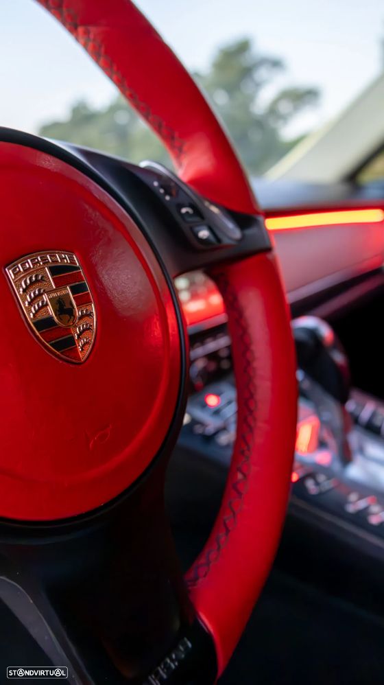 Porsche Panamera 3.0 V6 - 8