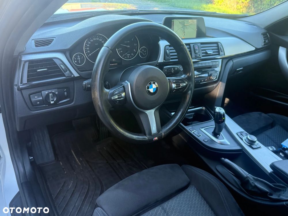 BMW Seria 3 318d - 13