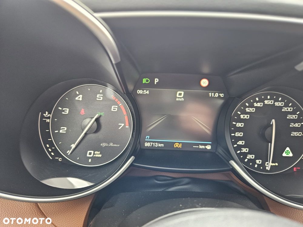 Alfa Romeo Giulia 2.0 Turbo Veloce TI Q4 - 38