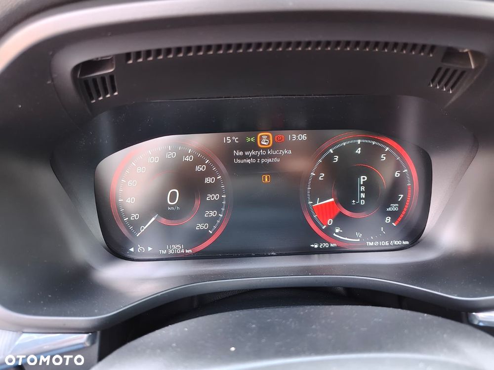 Volvo XC 60 T6 AWD Geartronic RDesign - 18