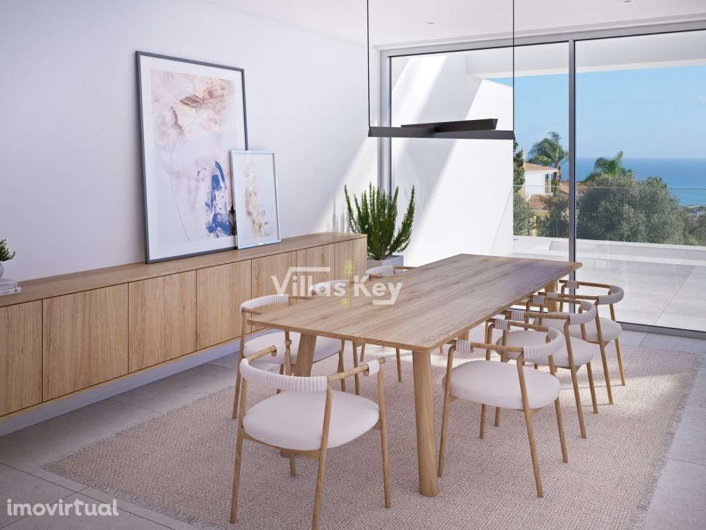 Moradia com acabamentos de qualidade, vista mar e piscina Praia da ... - Grande imagem: 4/11