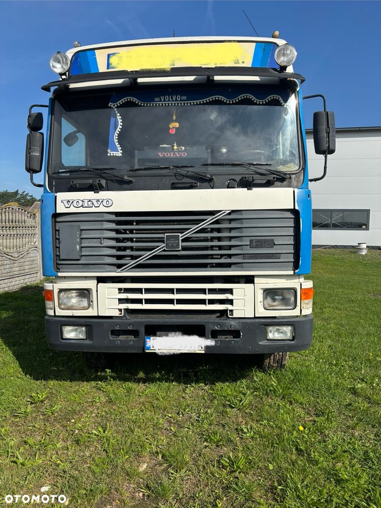 Volvo F12 - 2