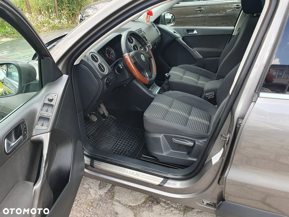 Volkswagen Tiguan 1.4 TSI BlueMotion Technology Sport & Style - 9