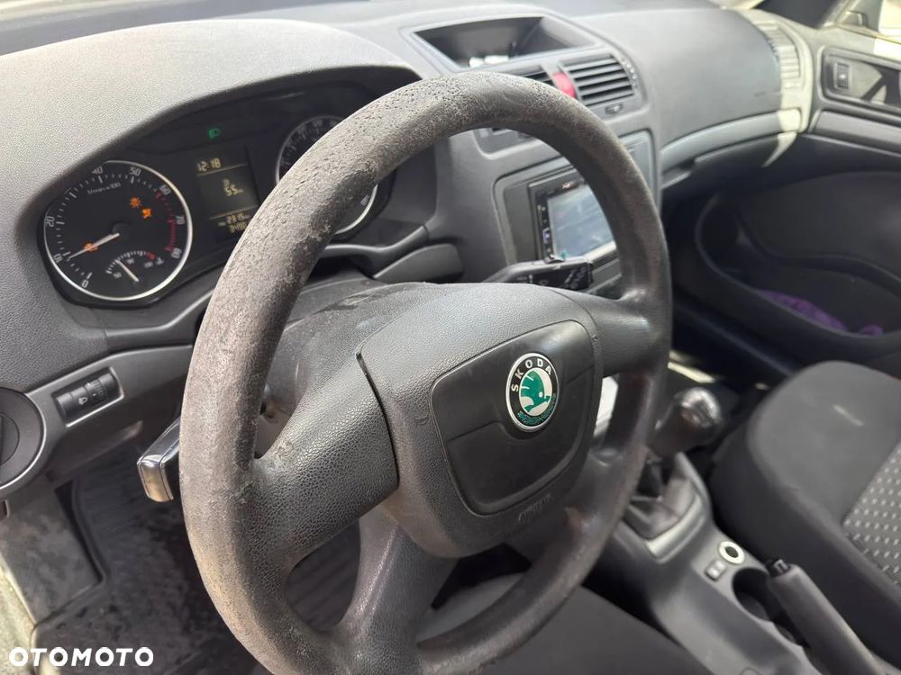 Skoda Octavia 1.6 - 26