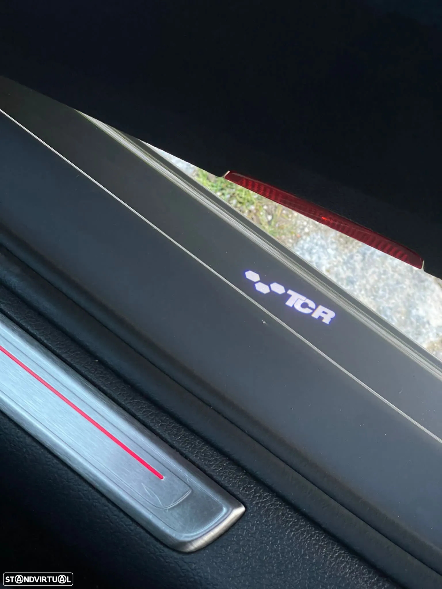 VW Golf 2.0 TSI GTi TCR DSG - 9