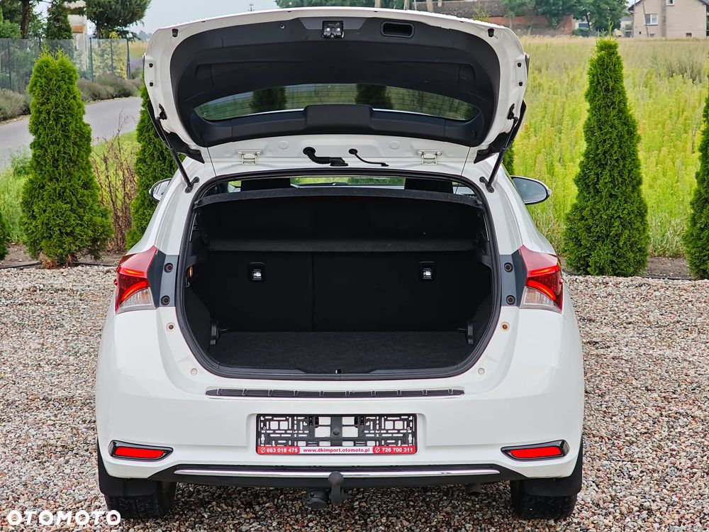 Toyota Auris 1.8 HSD Prestige NAVI - 14