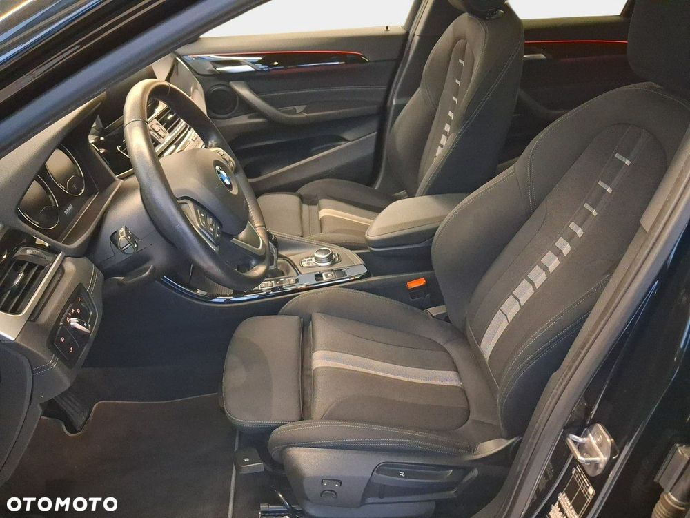 BMW X2 - 10