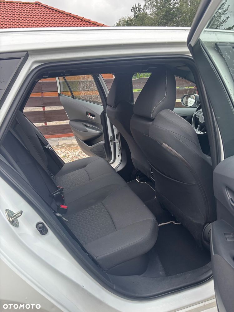 Toyota Corolla - 8