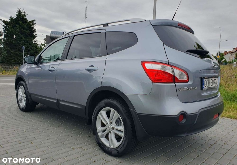 Nissan Qashqai+2 - 23