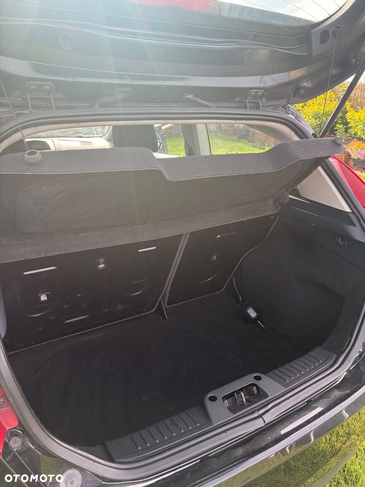 Ford Fiesta 1.6 TDCi Trend - 15