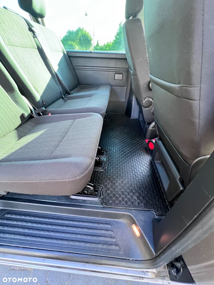 Volkswagen Caravelle 2.0 TDI L1 Comfortline DSG - 13