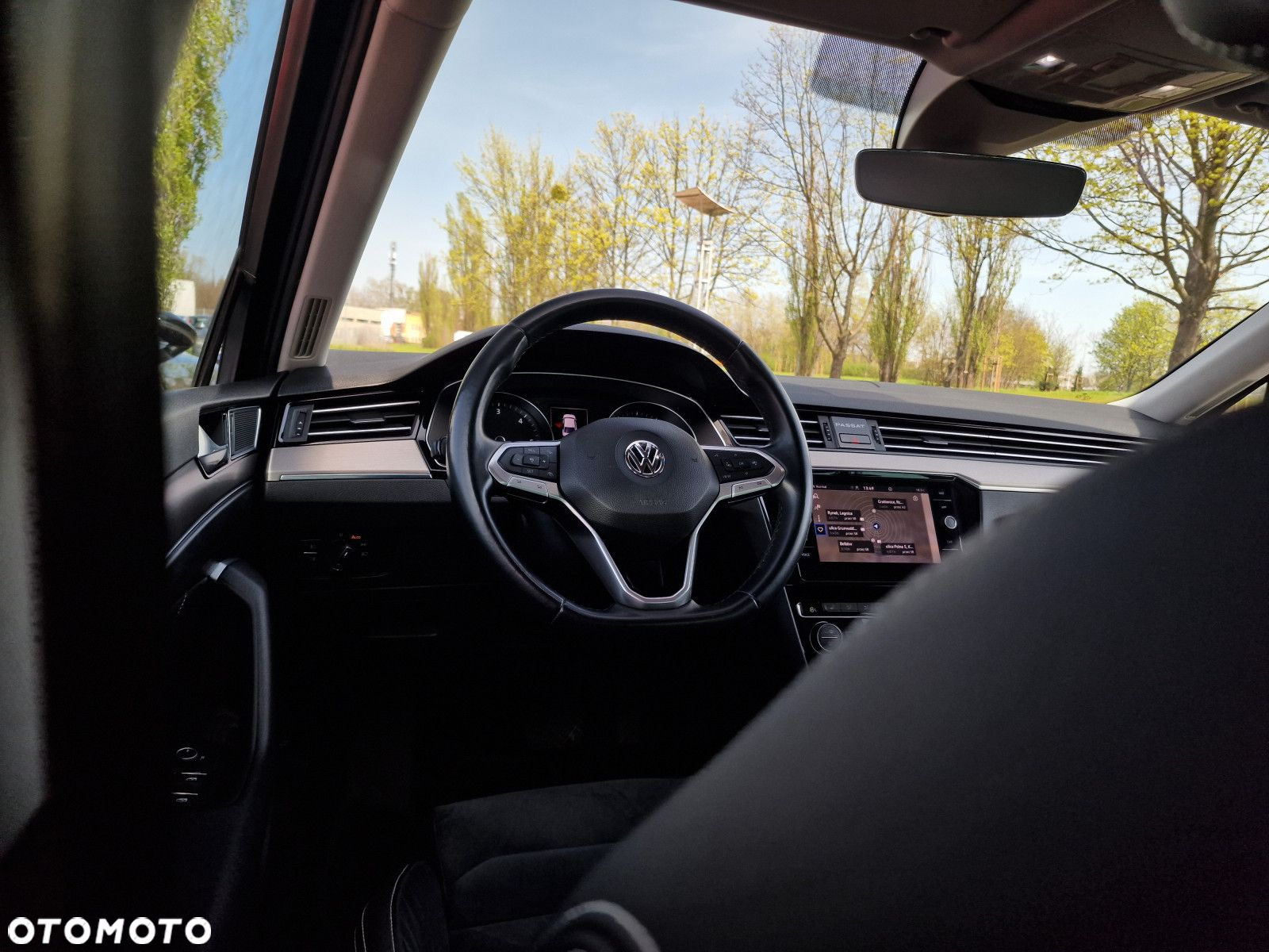 Volkswagen Passat 2.0 TDI Elegance DSG - 22