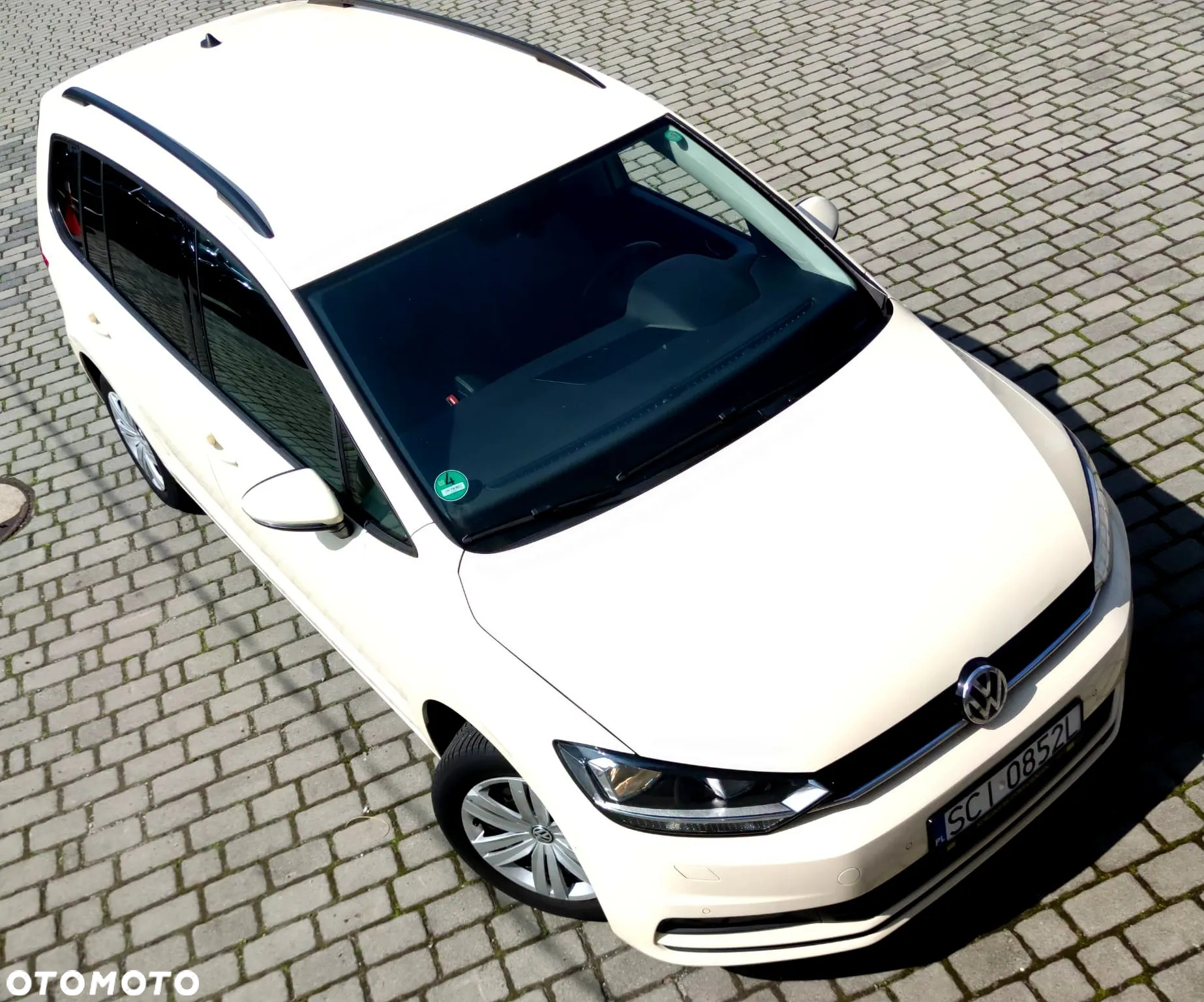 Volkswagen Touran - 2