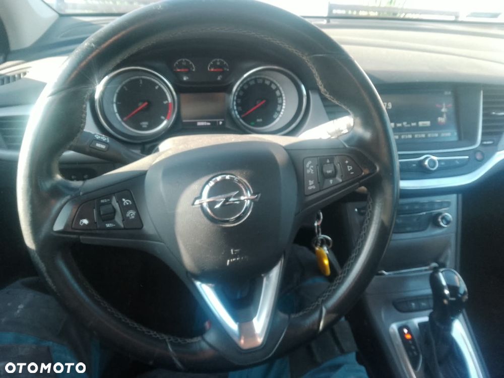 Opel Astra - 4