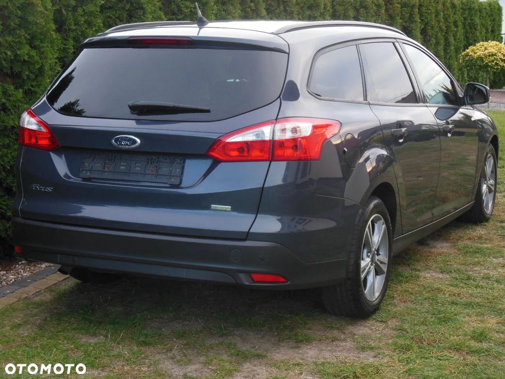 Ford Focus - 8