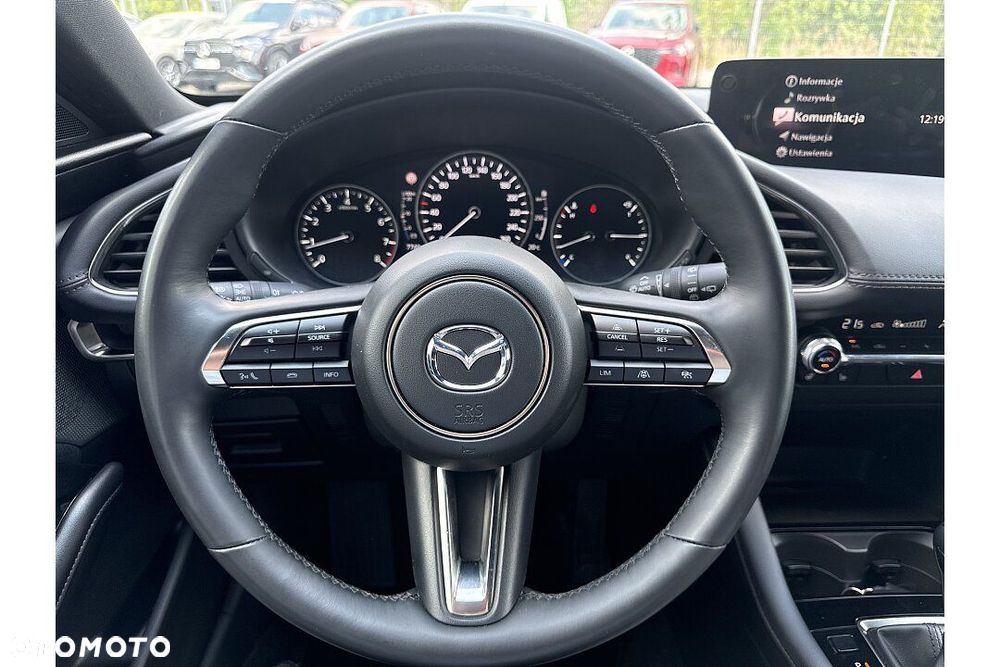 Mazda 3 - 10