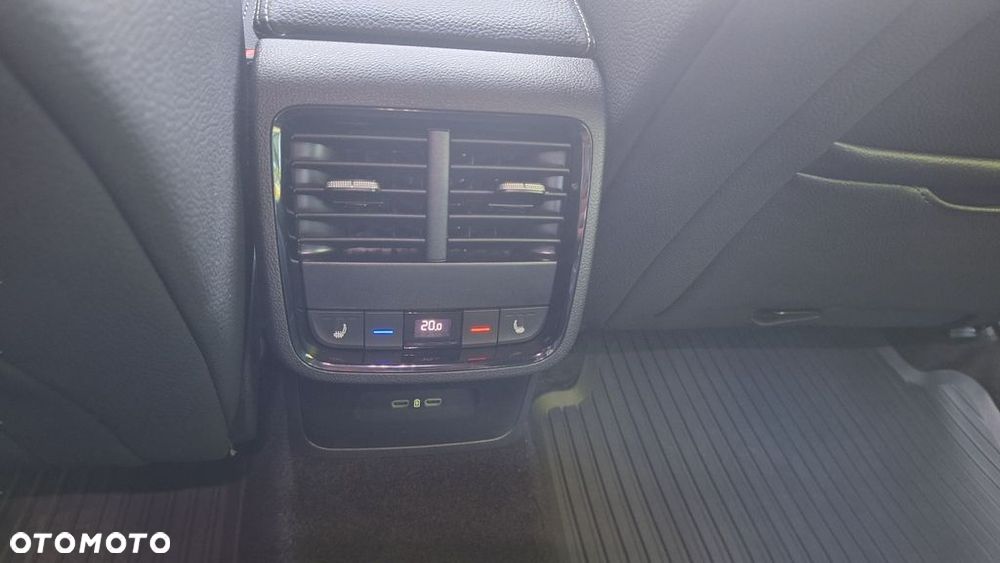 Skoda Octavia 1.5 TSI e-Tec Sportline DSG - 23