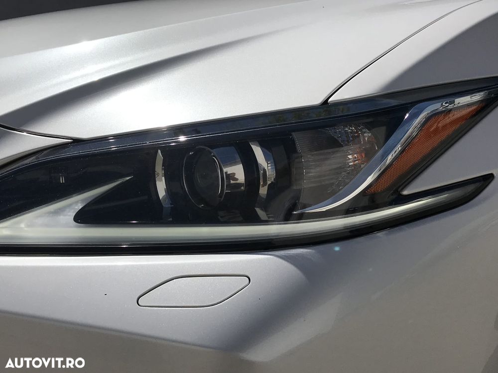 LEXUS ES 2019 — imagine 39