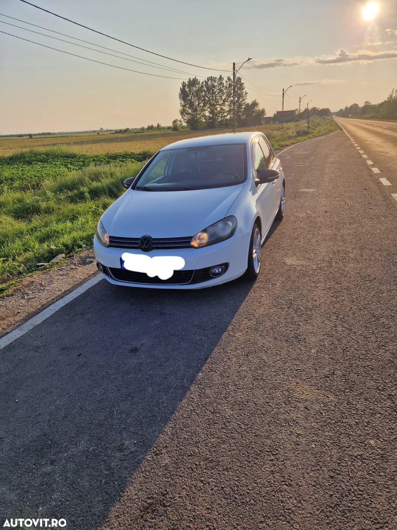 Volkswagen Golf 2.0 TDI DPF 4Motion Highline - 9