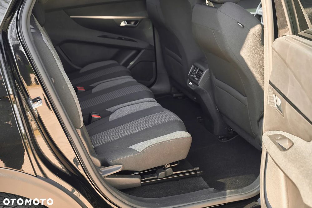 Peugeot 5008 1.5 BlueHDi GT S&S EAT8 - 25