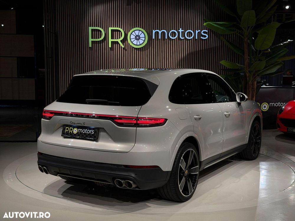 Porsche Cayenne S Tiptronic S - 16
