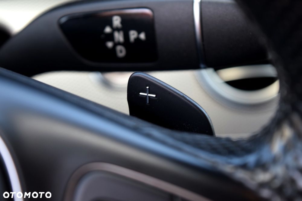 Mercedes-Benz Klasa E 220 d Business Edition 9G-TRONIC - 16