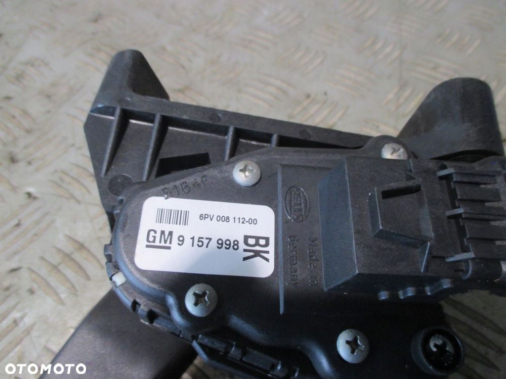 PEDAŁ POTENCJOMETR GAZU OPEL ASTRA H 1.4 B 9157998BK - 2
