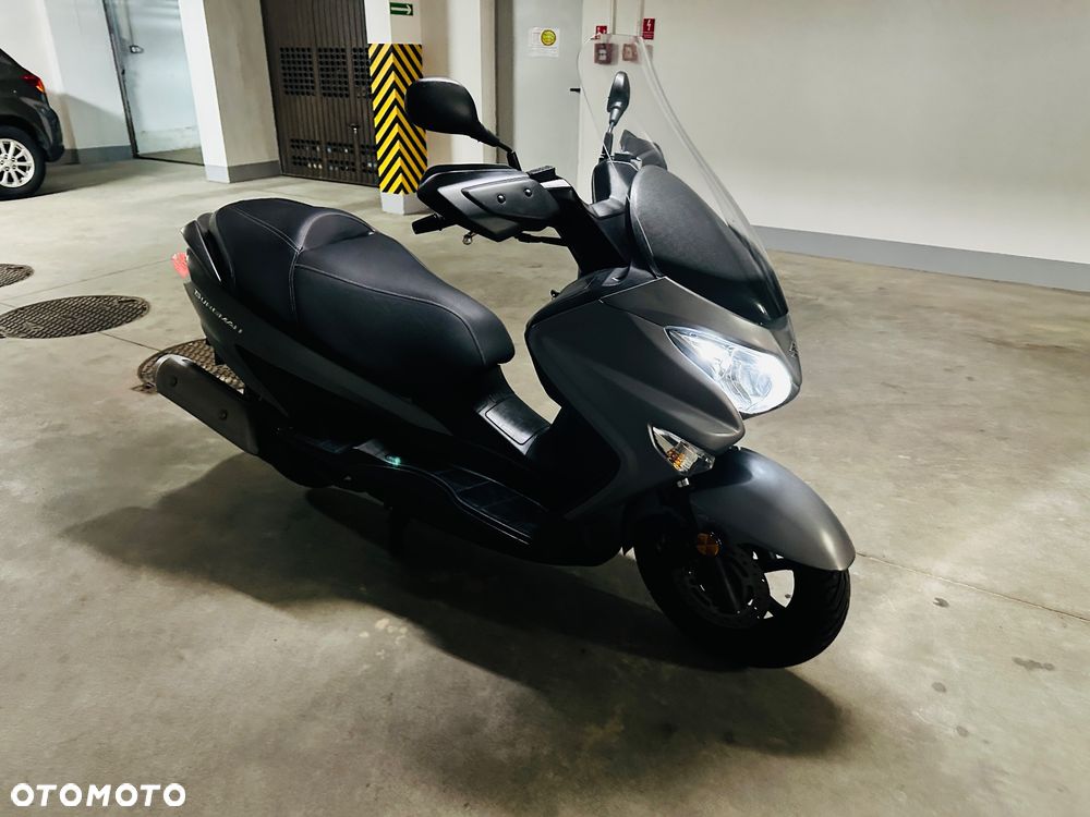 Suzuki Burgman - 36
